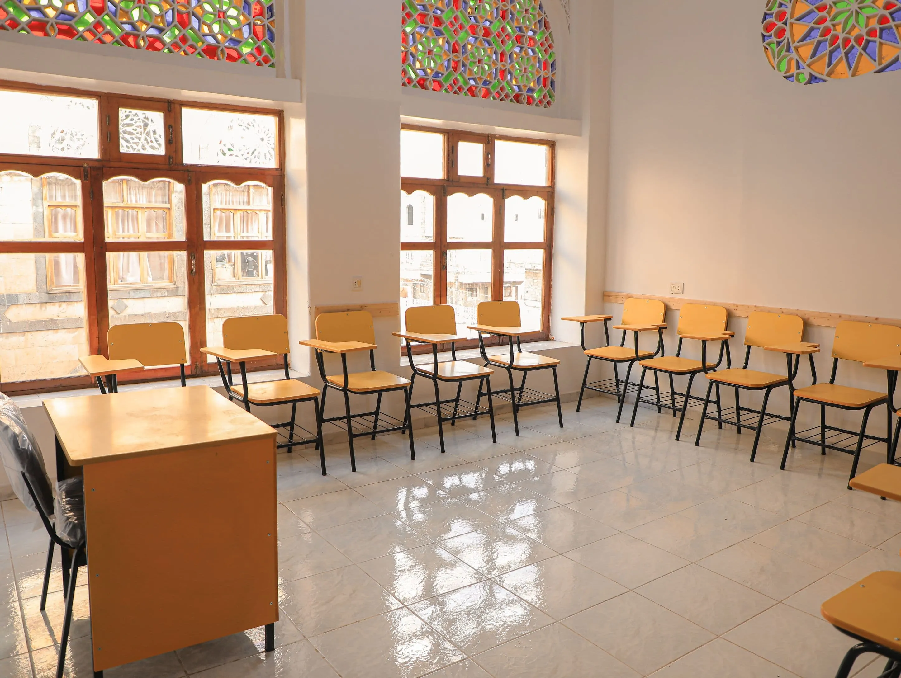 Our big class sizes ensure that you get the personalized attention you need.